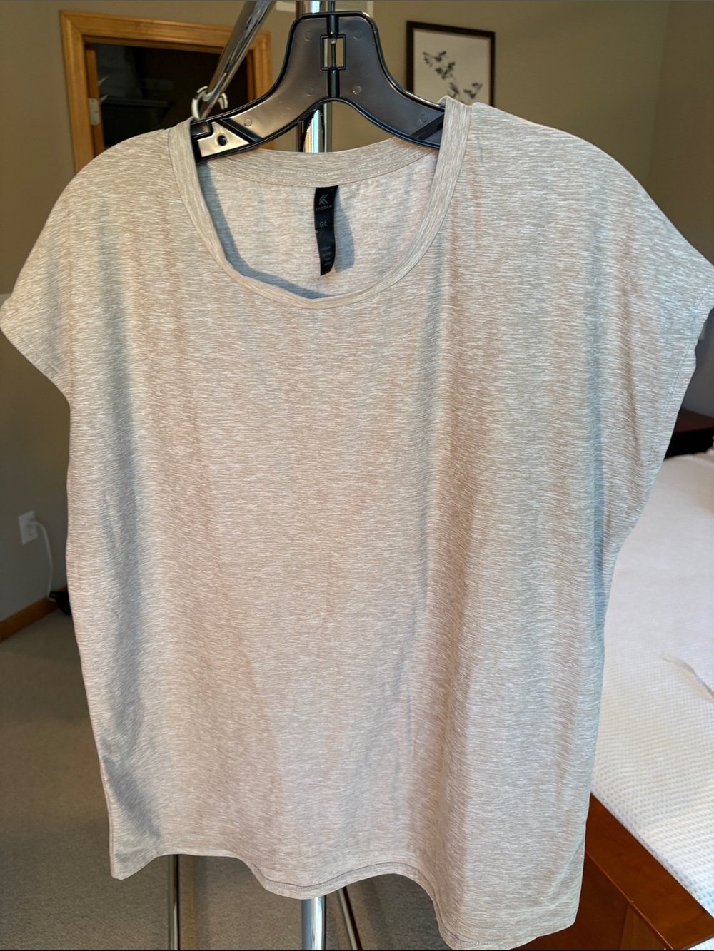 Kyodan Heather Gray Scoop Neck Short Sleeve Tee